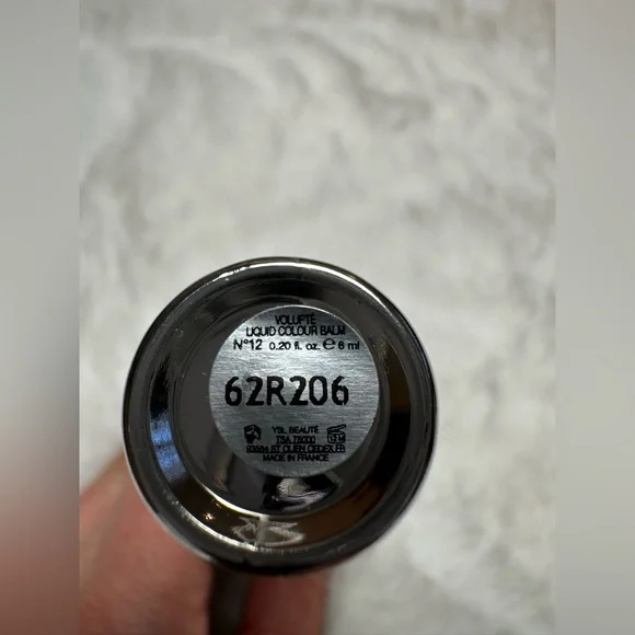 Yves Saint Laurent pink peaches Lipstick - Picture 3 of 3